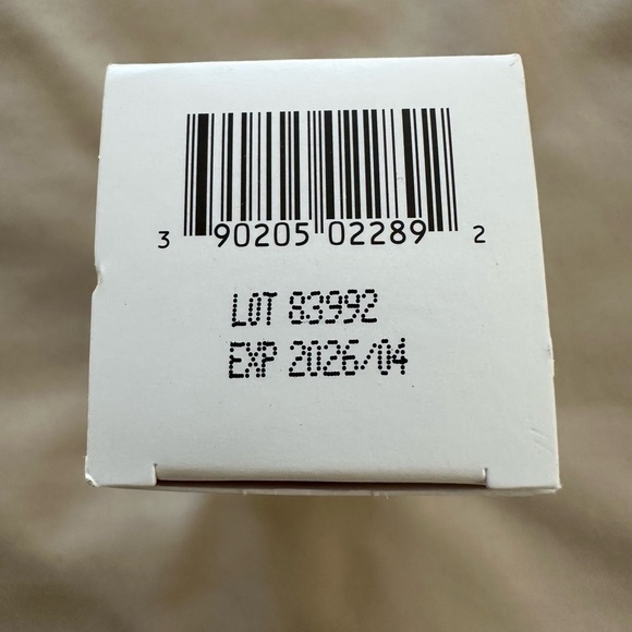 Brand new in original packaging elta MD sunscreen SPF 40 - Picture 5 of 5